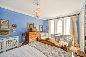 Bedroom- click for photo gallery